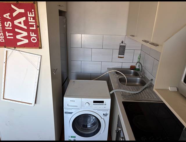 1 BEDROOM APARTMENT FOR SALE IN PAROW EAST